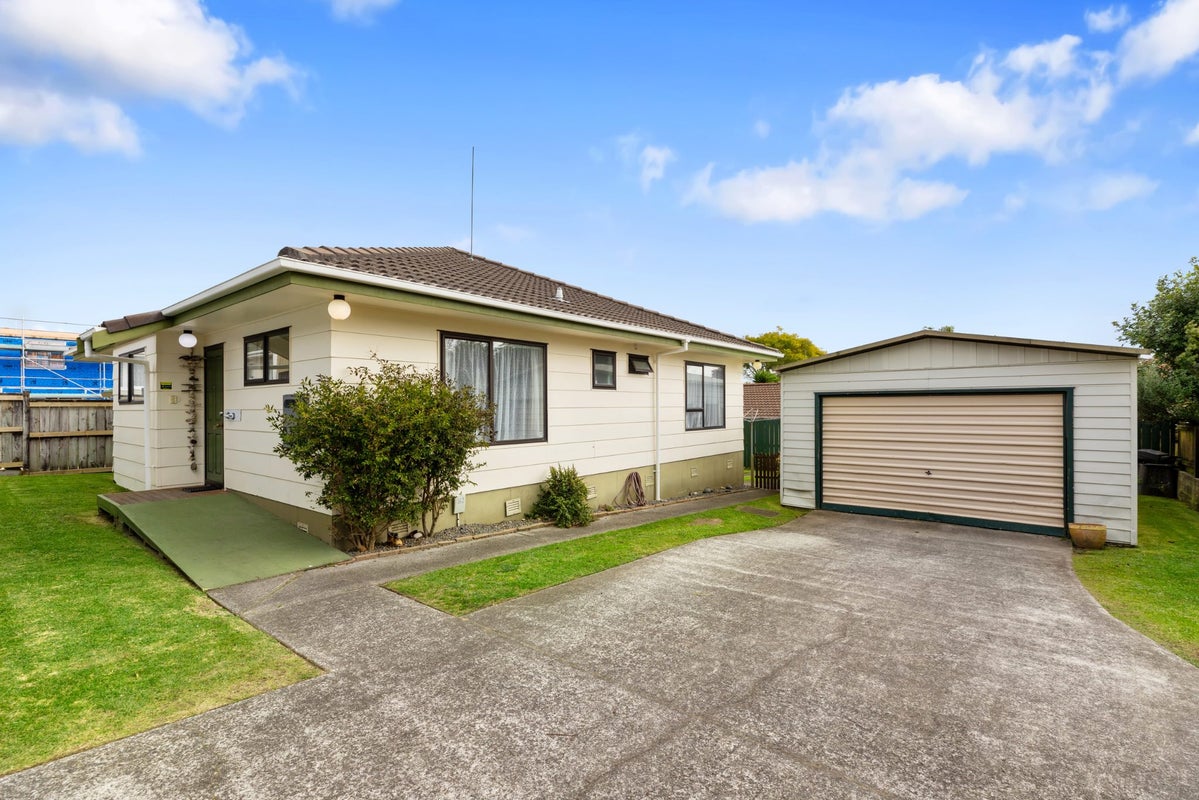 23B Rawhiti Street, Greerton, Tauranga - Carousel 1