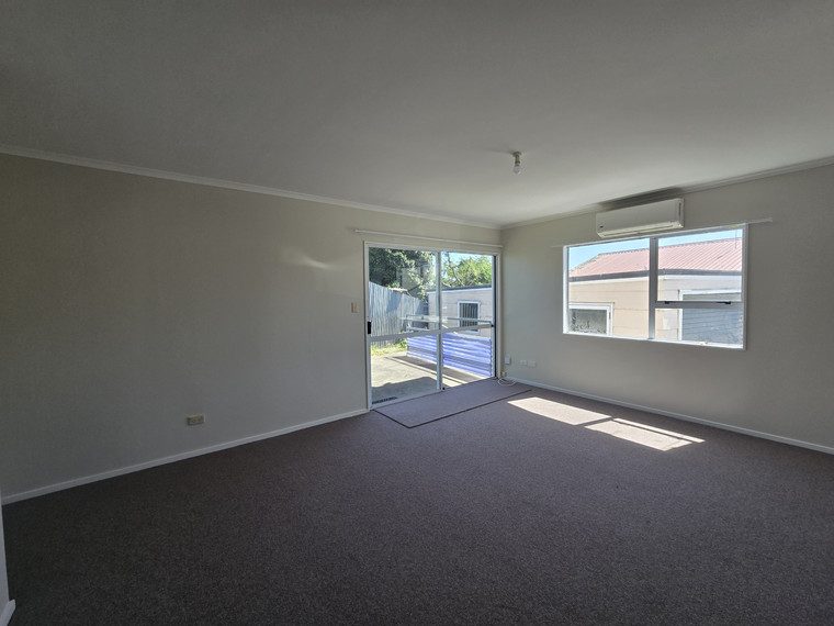 15D Totara Street, Tawhero, Whanganui - Carousel 2