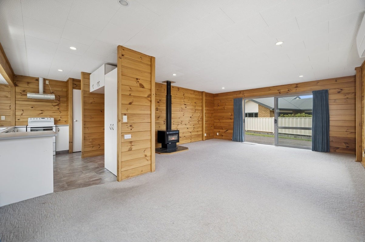111 Lakewood Drive, Nukuhau, Taupo, Waikato - Carousel 2
