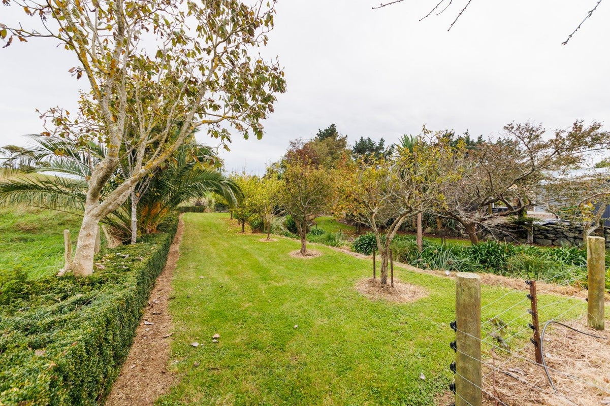 82 Millricks Line, Linton, Palmerston North - Carousel 50