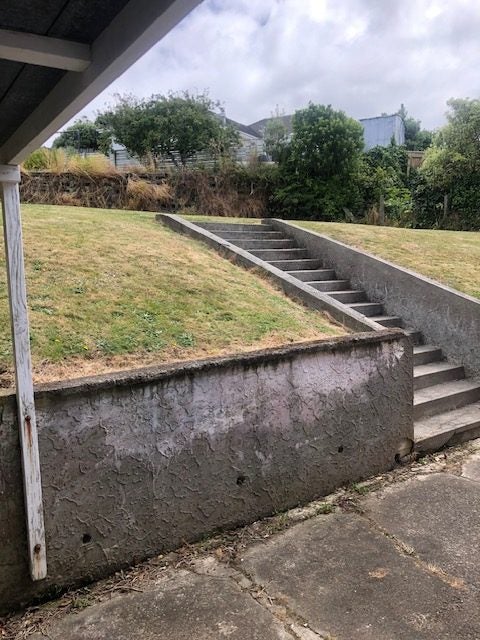 6 Mascot Street, Tawa, Wellington - Carousel 15