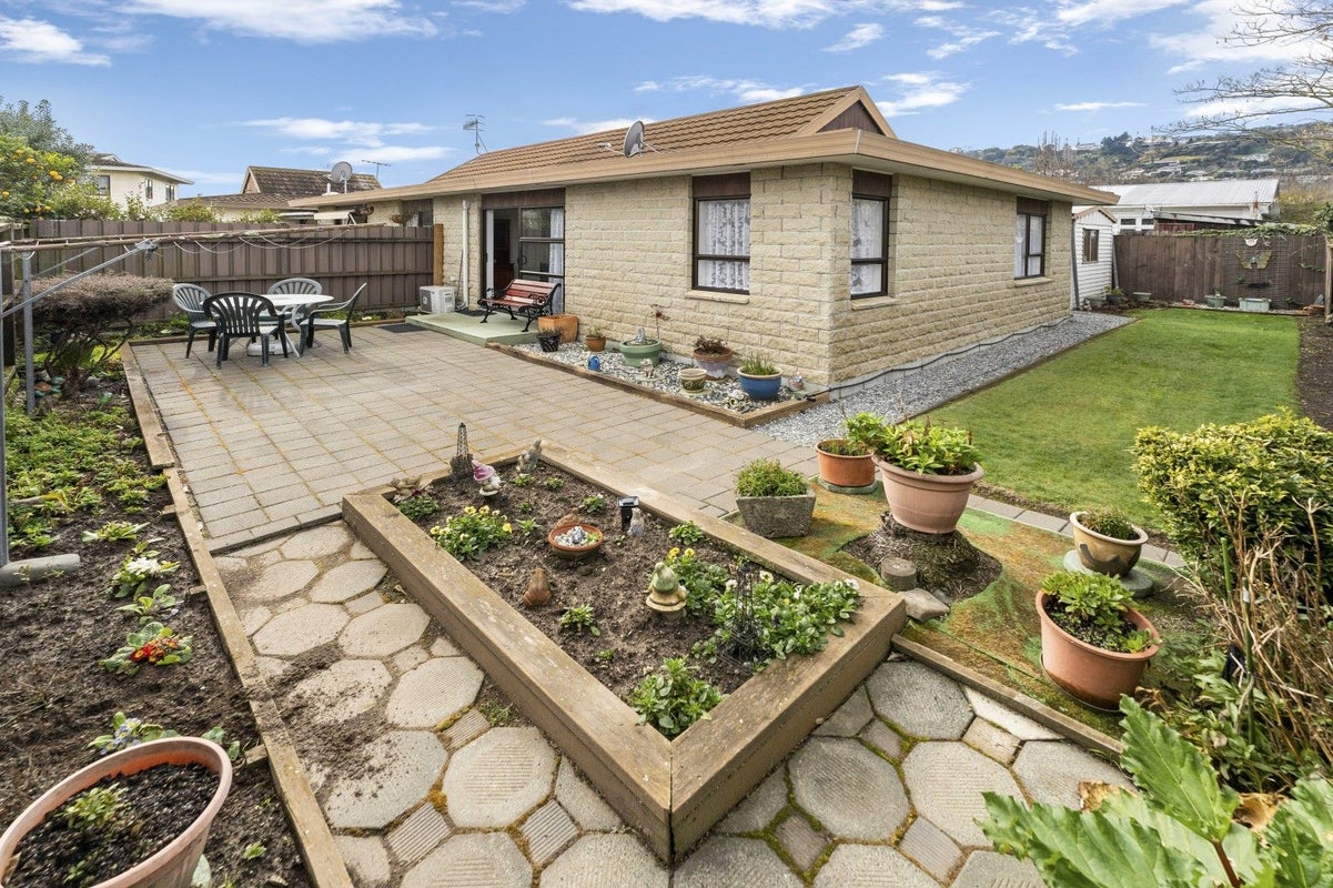 7/104 Muritai Street, Tahunanui, Nelson - Carousel 1