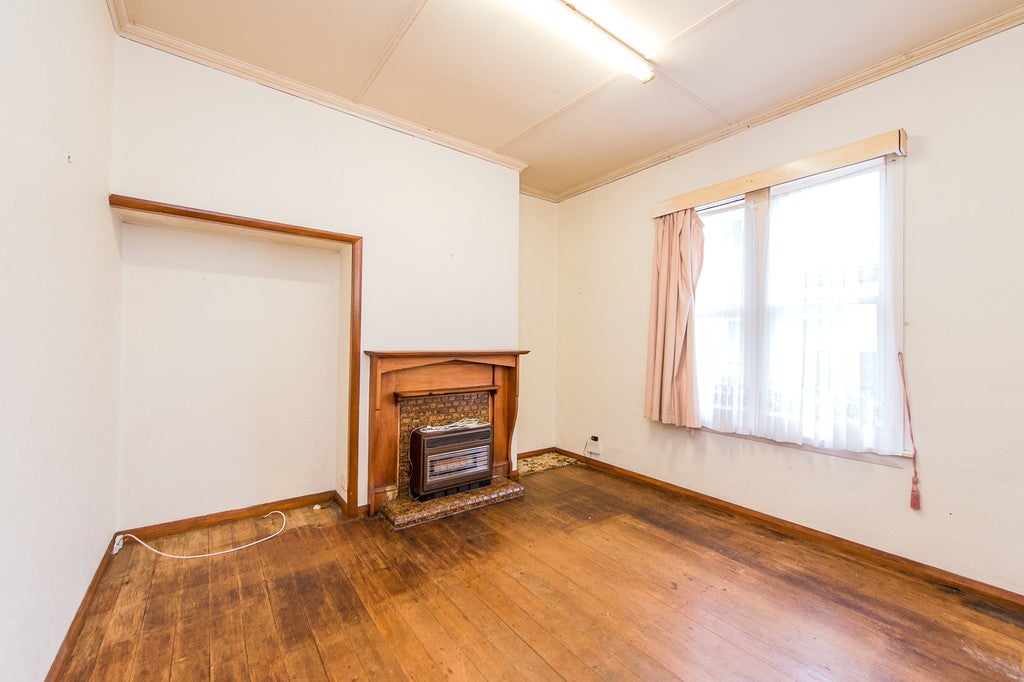 17 Fromont Street, Whanganui East, Whanganui - Carousel 2