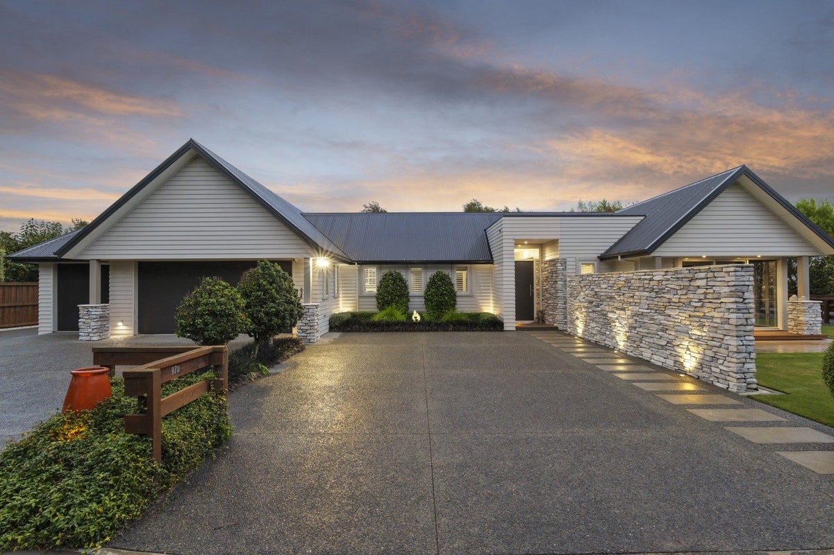 97D Englefield Road, Northwood, Christchurch - Carousel 1