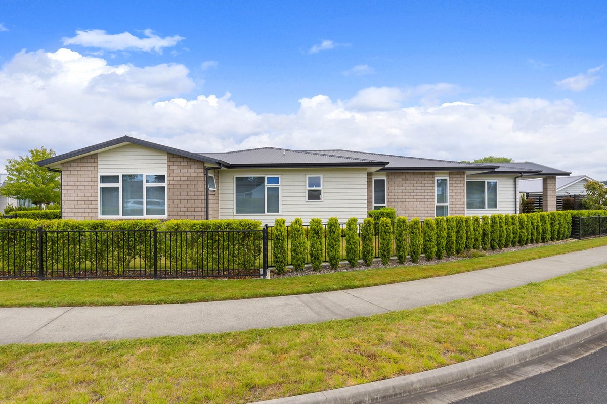2 Bastille Court, Rangatira Park, Taupo - Carousel 1