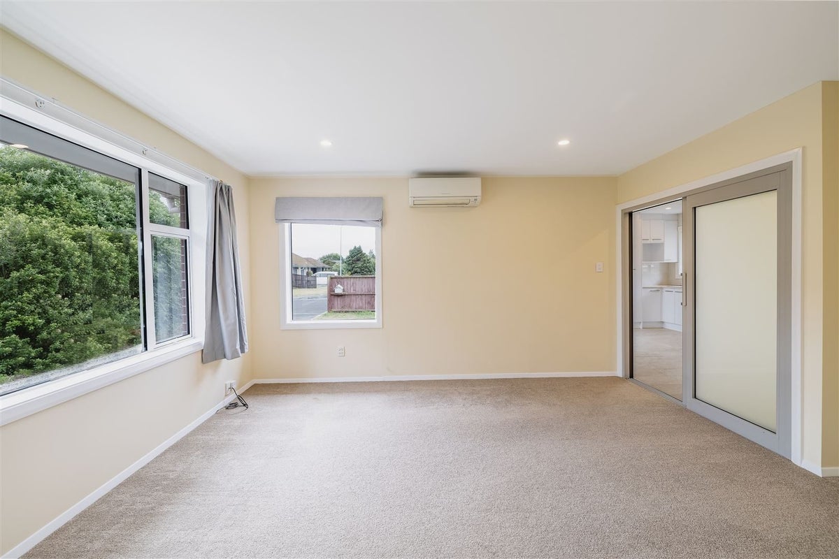 82 Cheyenne Street, Sockburn, Christchurch - Carousel 2