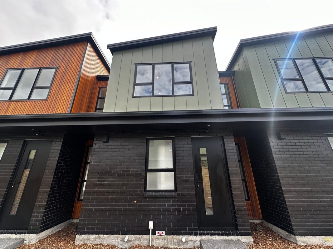 20/7 Johnston Grove, Taita, Lower Hutt - Carousel 18
