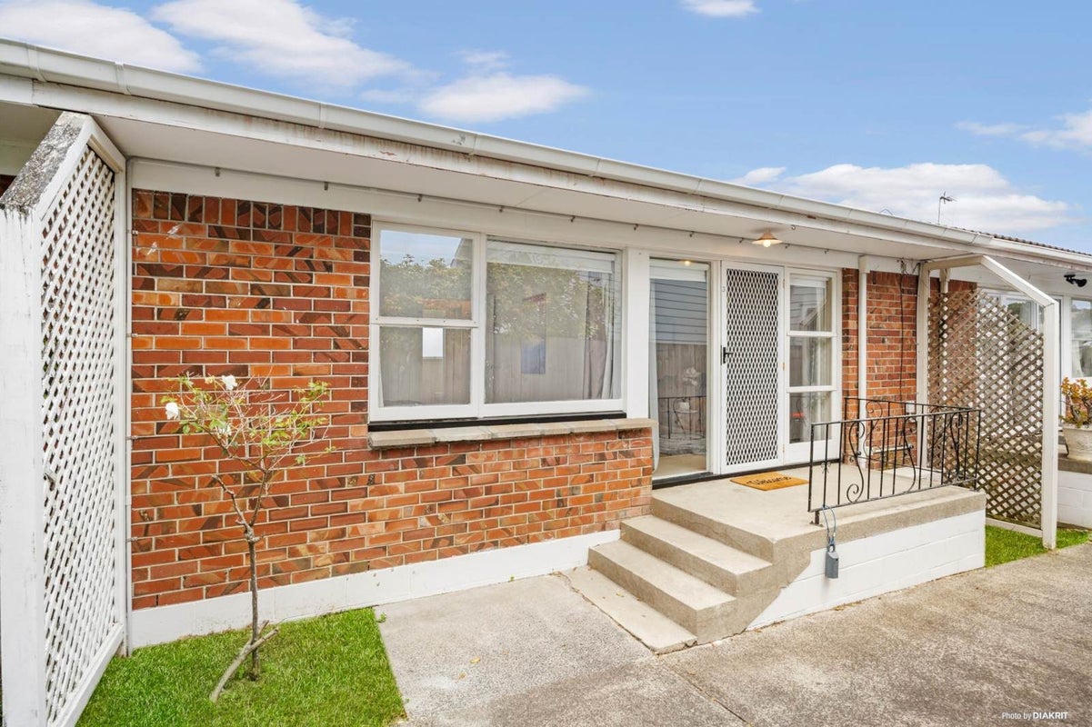 3/12 Viewland Avenue, Onehunga, Auckland - Carousel 1