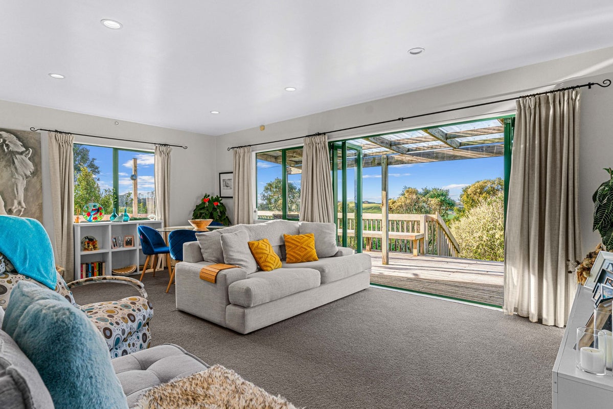 1559 Tomarata Road, MANGAWHAI, WELLSFORD - Carousel 2