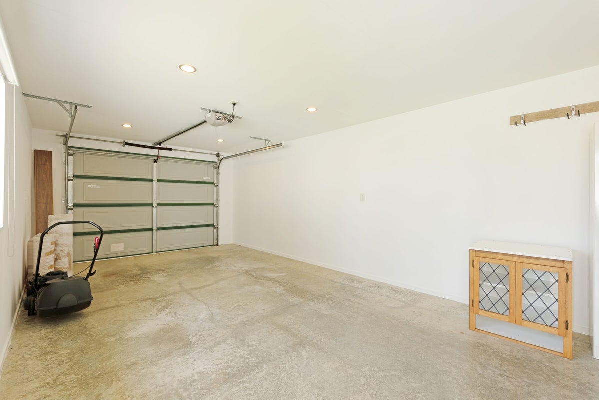 11 Cargill Street, Karori, Wellington - Carousel 33