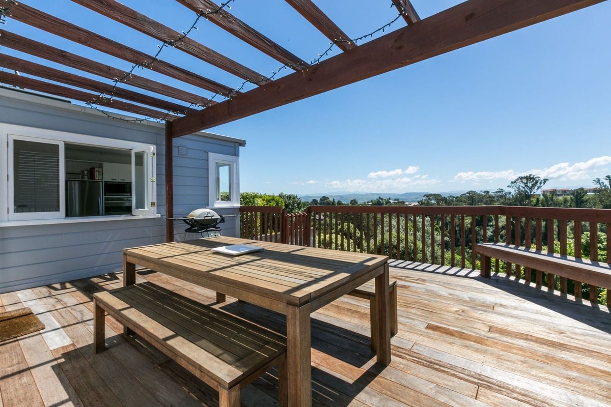 22 Simla Terrace, Hospital Hill, Napier - Carousel 1