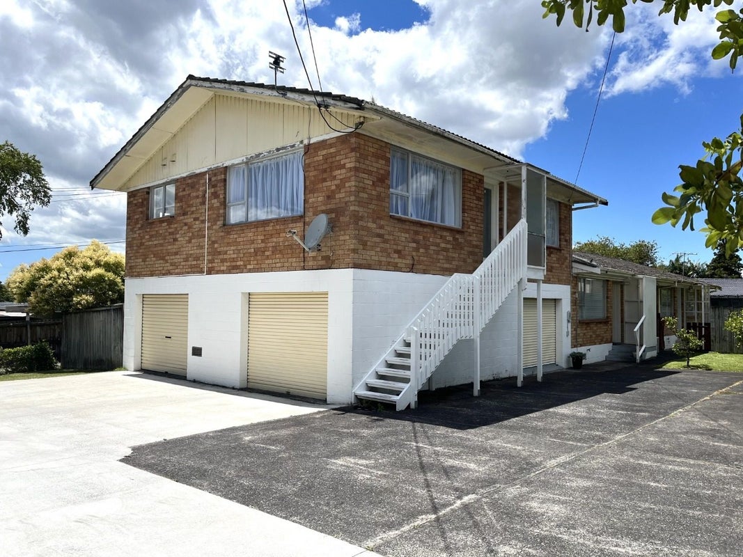 1/21 Roberts Road, Te Atatu South, Auckland - Carousel 10