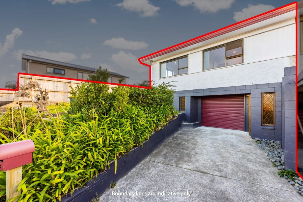 2/9 Malte Brun Place, Papatoetoe, Auckland - Carousel 1