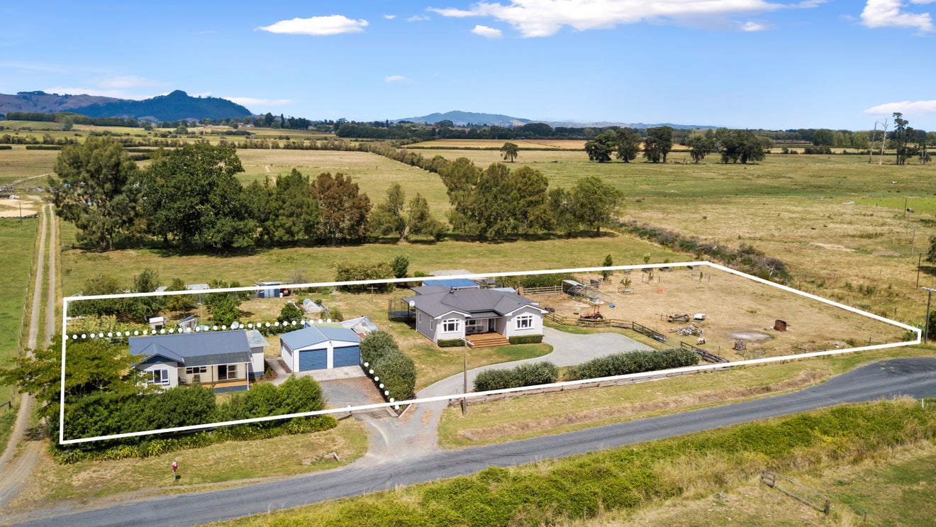 151 Hooper Road, Eureka - Carousel 2