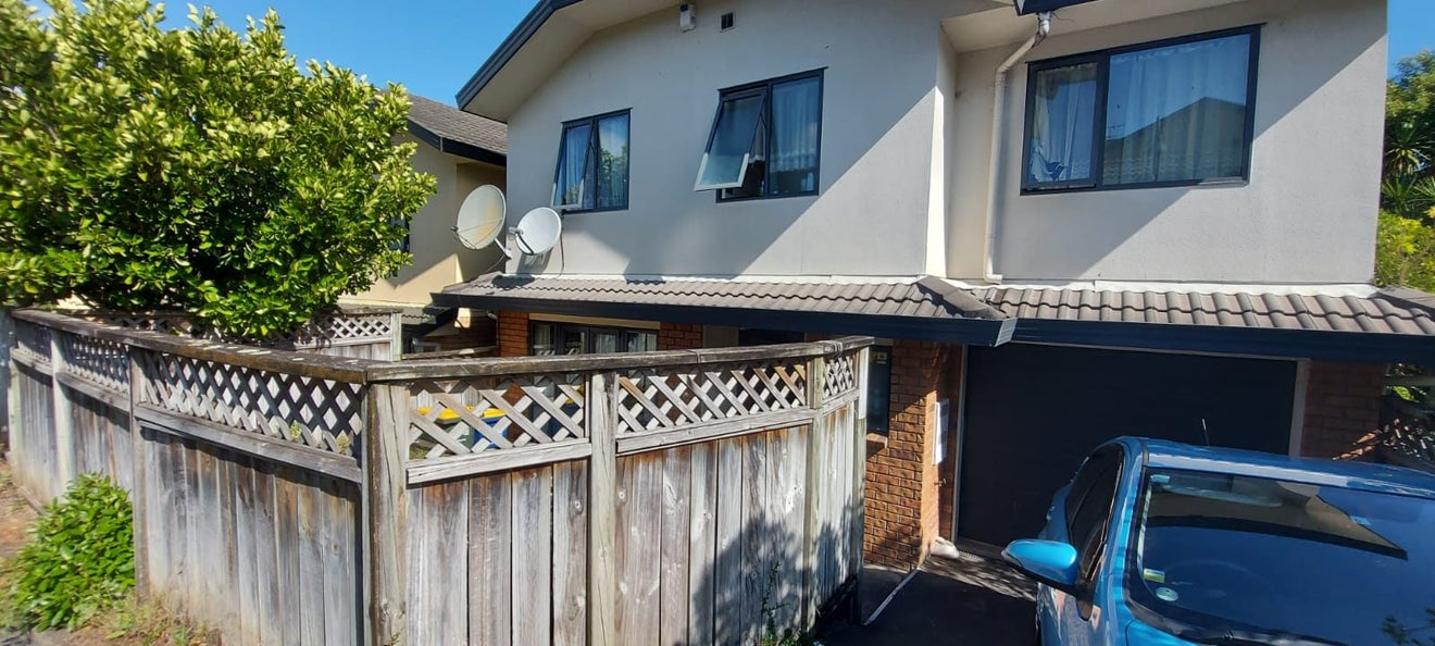22/2 Arawa Street, New Lynn, Auckland - Carousel 1