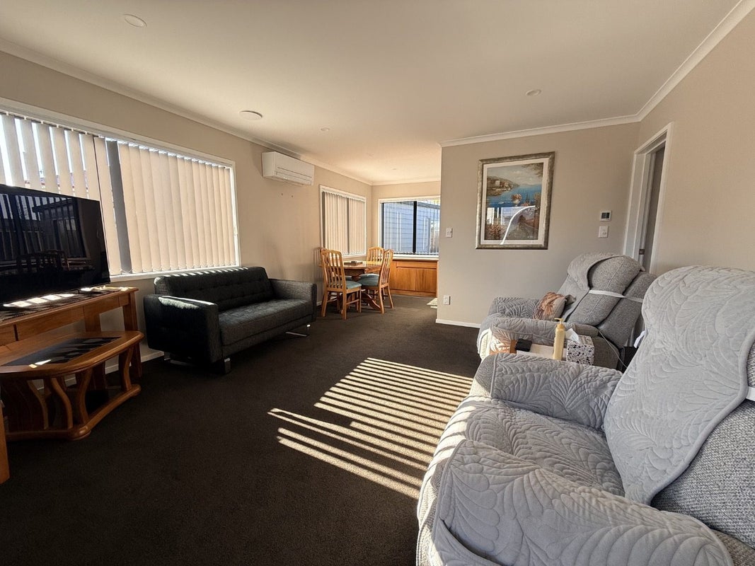 804A Eaton Road, Saint Leonards, Hastings - Carousel 2