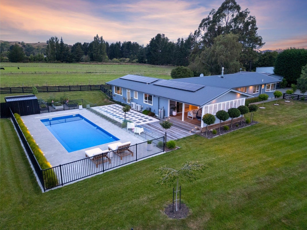 188 Gordon Street, Masterton, Masterton, Wellington - Carousel 1