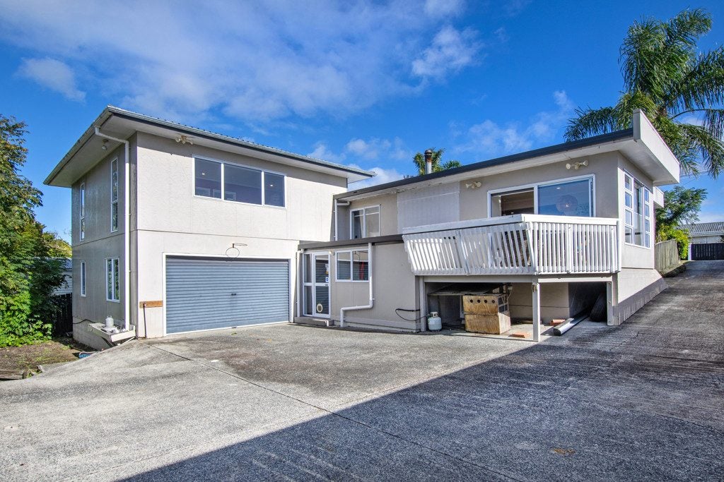 25 George Point Road, Onerahi, Whangarei - Carousel 1