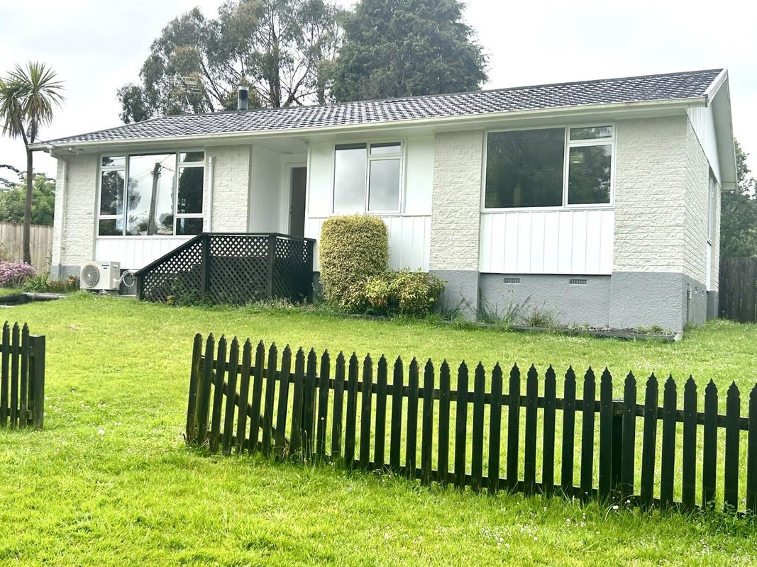 24 Gallagher Street, Springfield, Rotorua - Carousel 1
