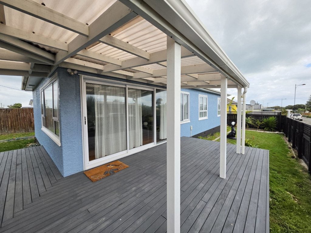 31 Matai Street, Castlecliff, Whanganui - Carousel 2