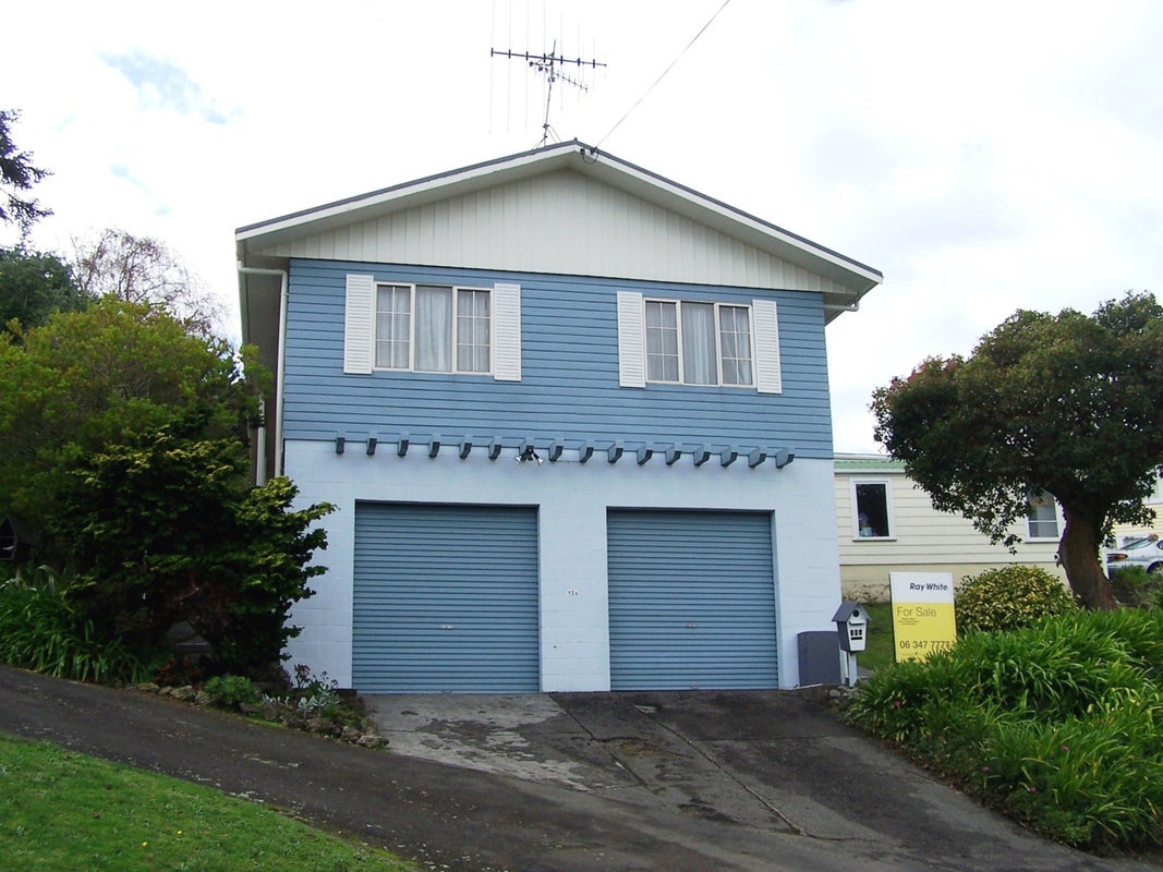 12A Bristow Street, Saint Johns Hill, Whanganui - Carousel 8