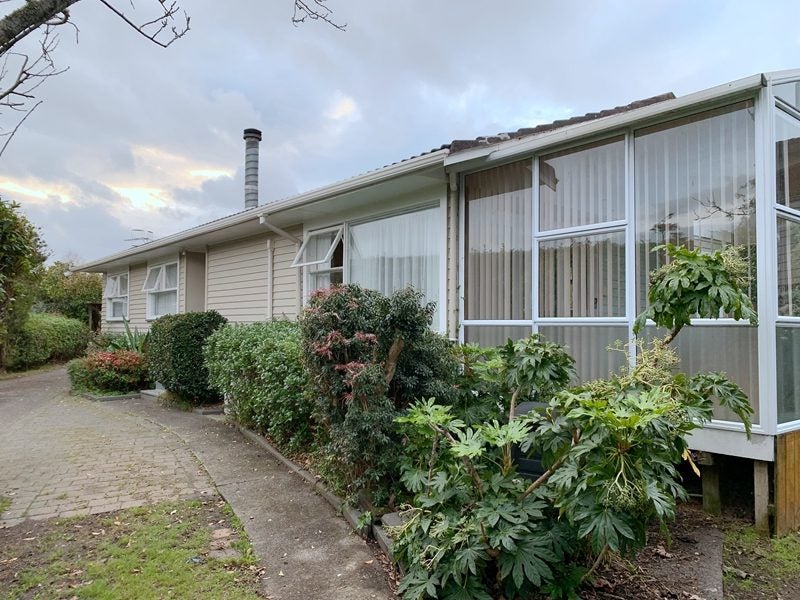 5 Greenock Road, Ranui, Auckland - Carousel 1