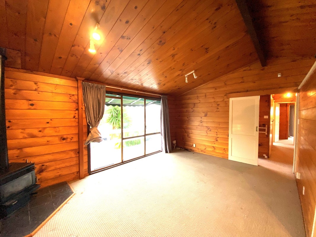 43 Cheriton Road, Mellons Bay, Auckland - Carousel 2