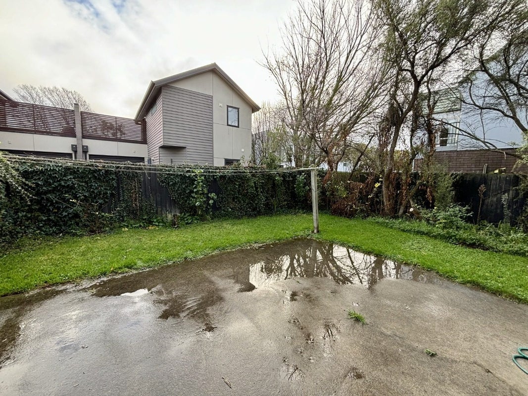 9/440 Barbadoes Street, Edgeware, Christchurch - Carousel 12