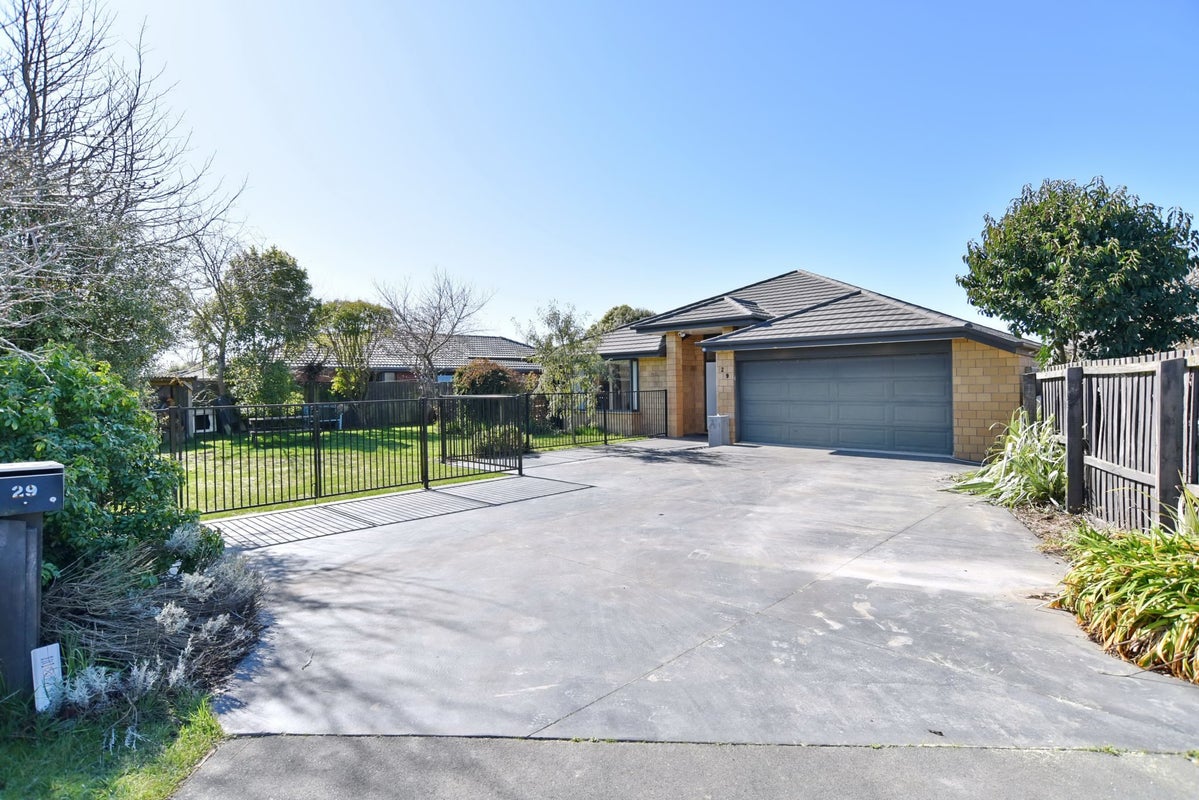 29 Glastonbury Drive, Burwood, Christchurch - Carousel 33