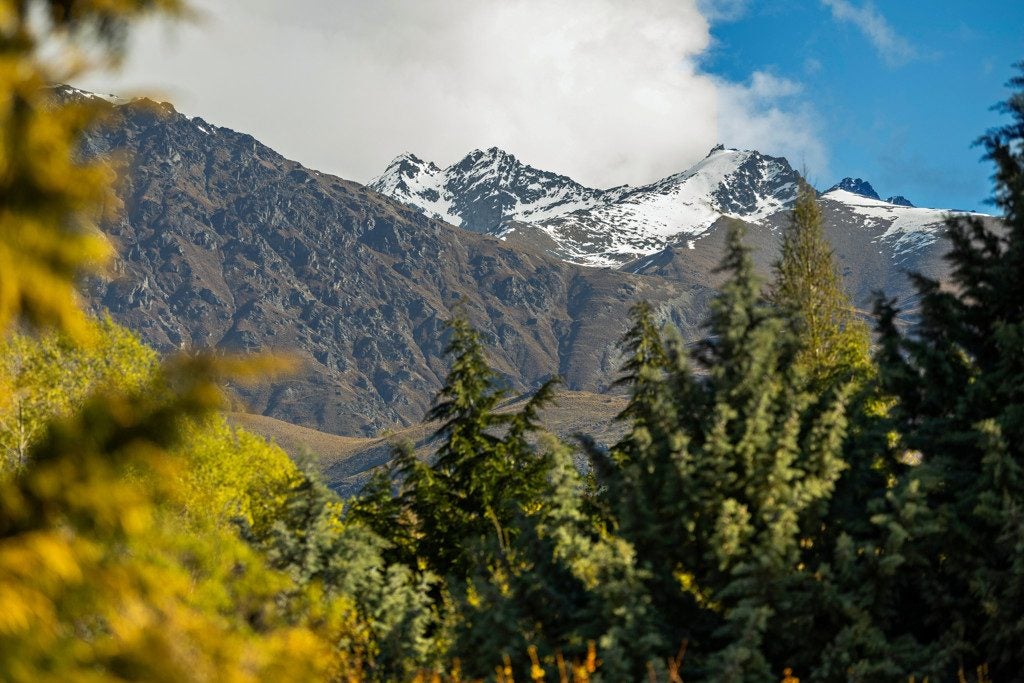 253 Centennial Avenue, Queenstown - Carousel 1