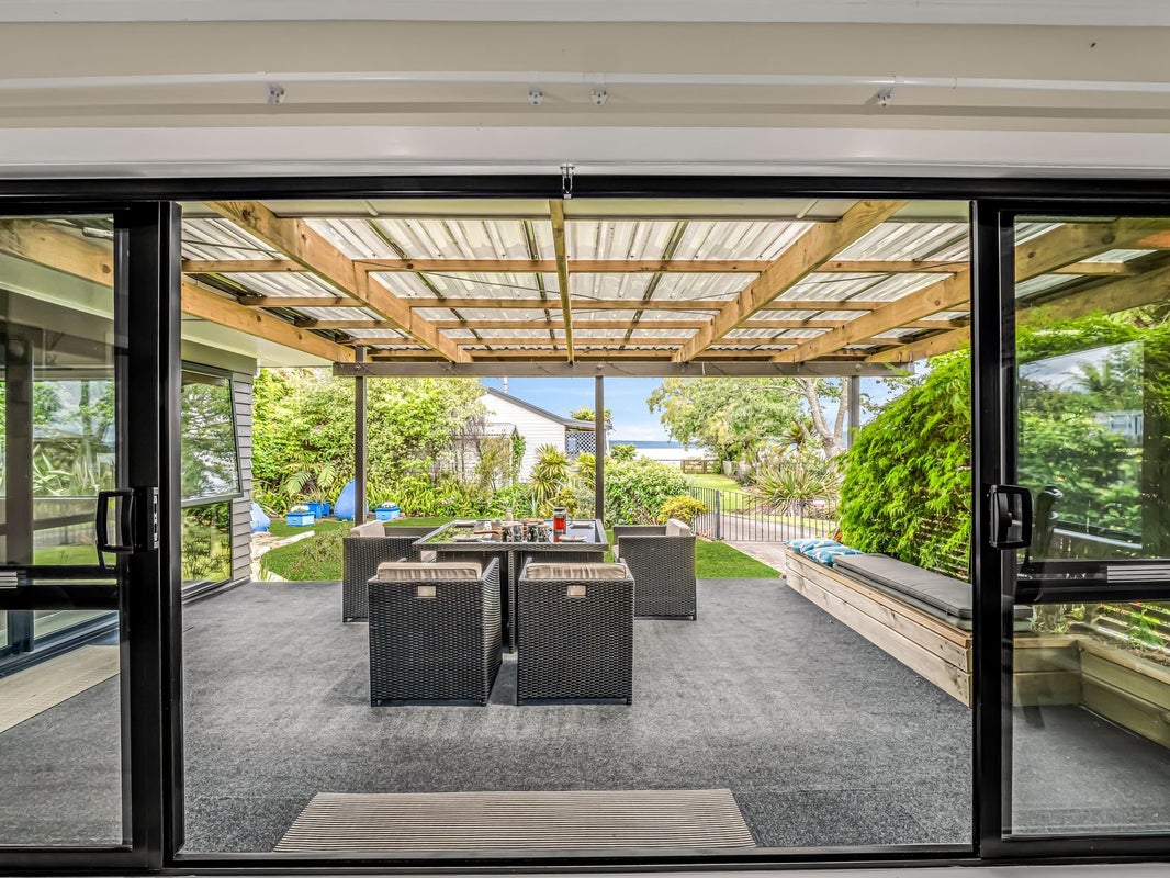 9 Cooper Avenue, Holdens Bay, Rotorua - Carousel 2