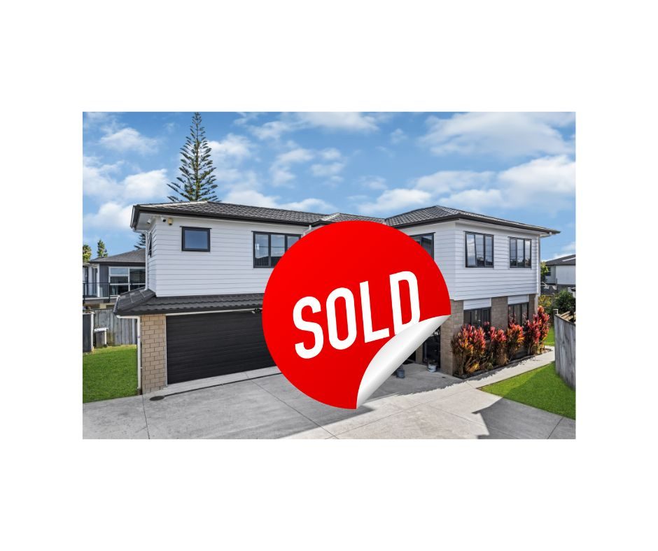 8B LANSDOWN AVE, Papatoetoe, Auckland - Carousel 1