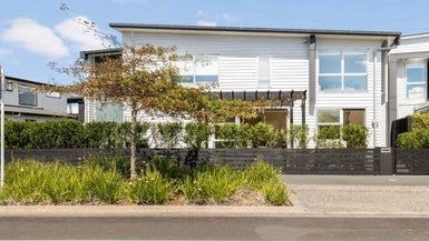 52 Te Oneroa Way, Long Bay, Auckland - Carousel 1