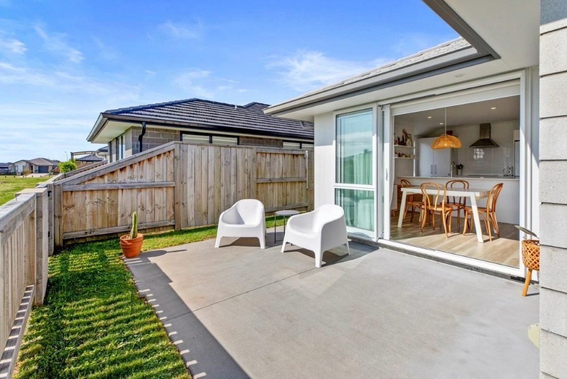 12 Navy Lane, Papamoa - Carousel 2
