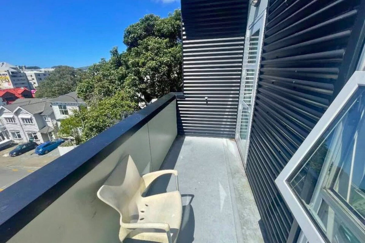 322B The Terrace, Te Aro, Wellington - Carousel 14