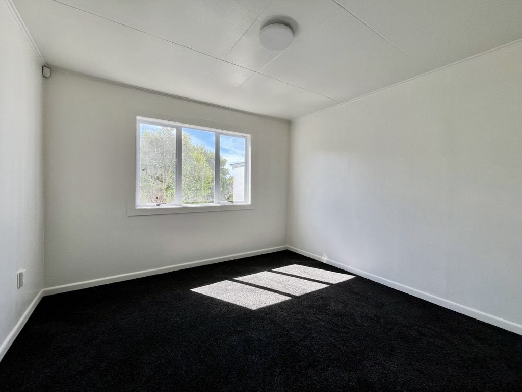59 Pah Road, Cockle Bay, Auckland - Carousel 2