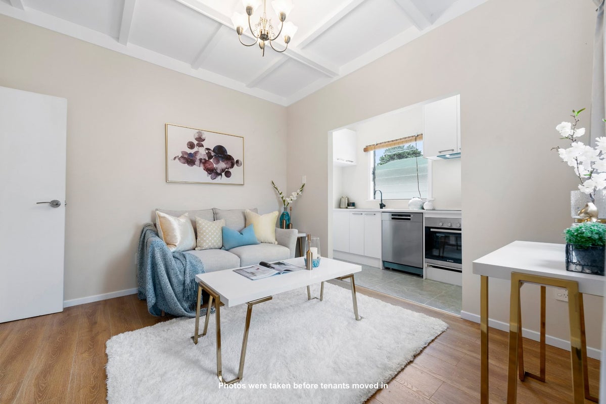 2/72 Alfriston Road, Manurewa East, Auckland - Carousel 2