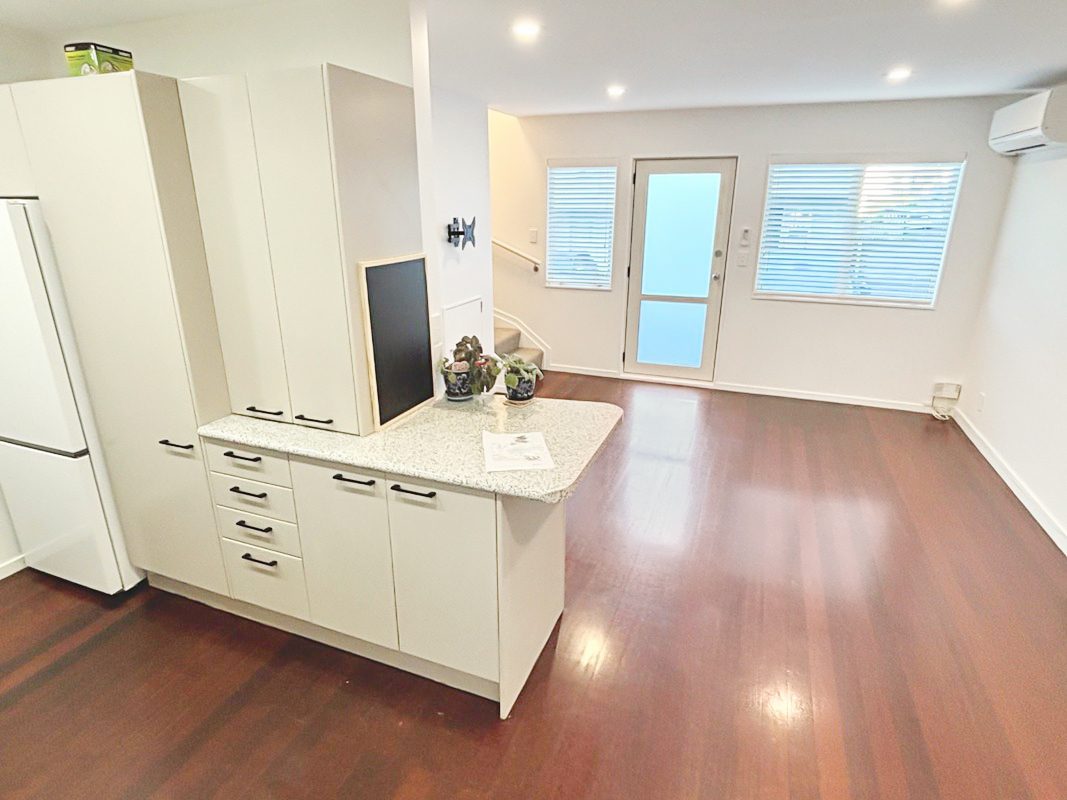 2G Diamond Street, Eden Terrace, Auckland - Carousel 2