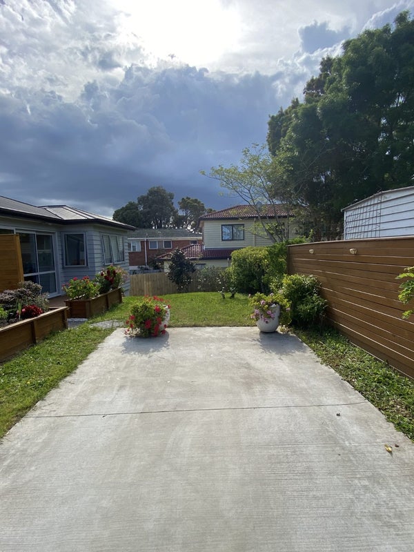 17A Knightsbridge Drive, Forrest Hill, Auckland - Carousel 15