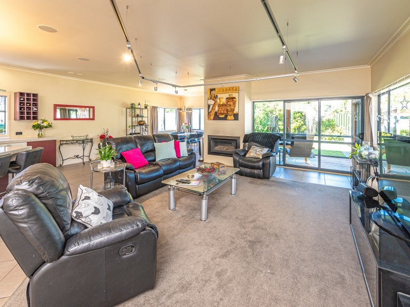 51 Halswell Street, Whanganui, Whanganui - Carousel 2