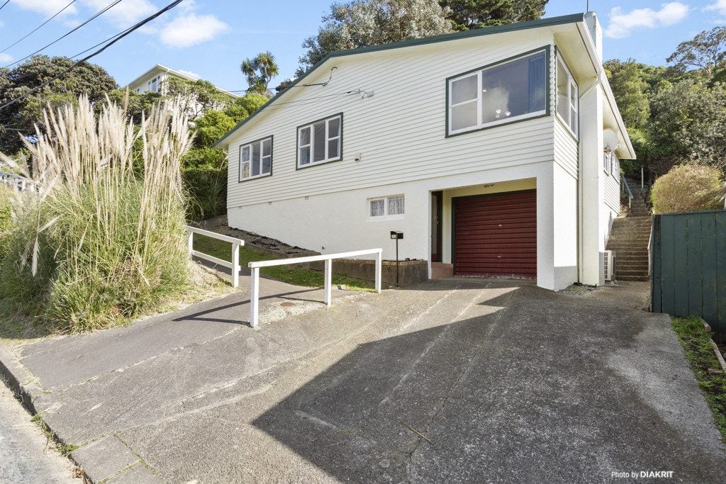 101 Miramar North Road, Miramar, Wellington - Carousel 1