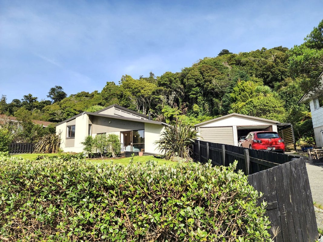 32 Power Road, Karoro, Greymouth - Carousel 1