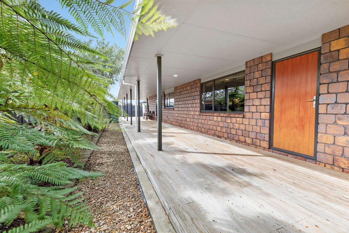 65 Peter Hall Drive, Kelvin Grove, Palmerston North - Carousel 2