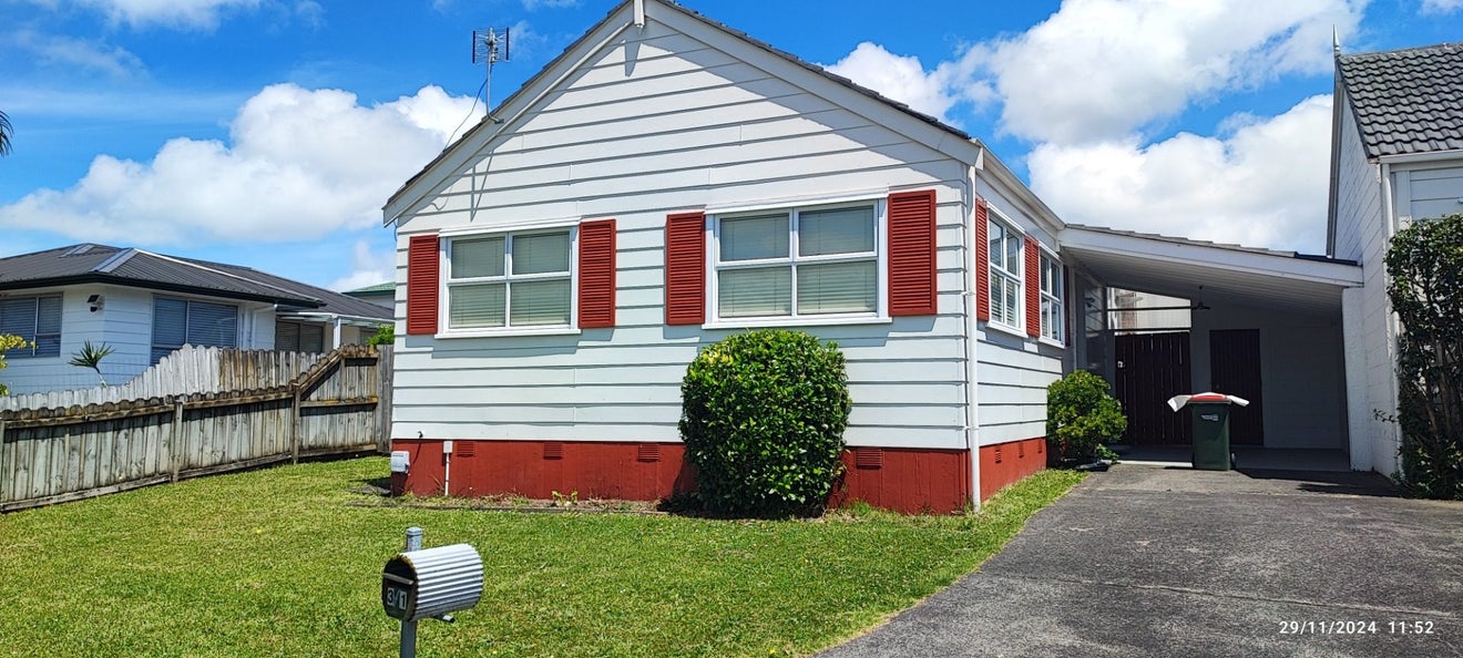 3/1 Tomintoul Place, Highland Park, Auckland - Carousel 1