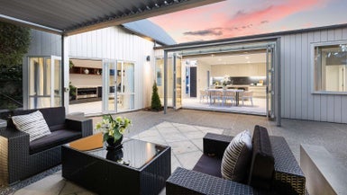 2/61 Rugby Street, Merivale, Christchurch - Carousel 1