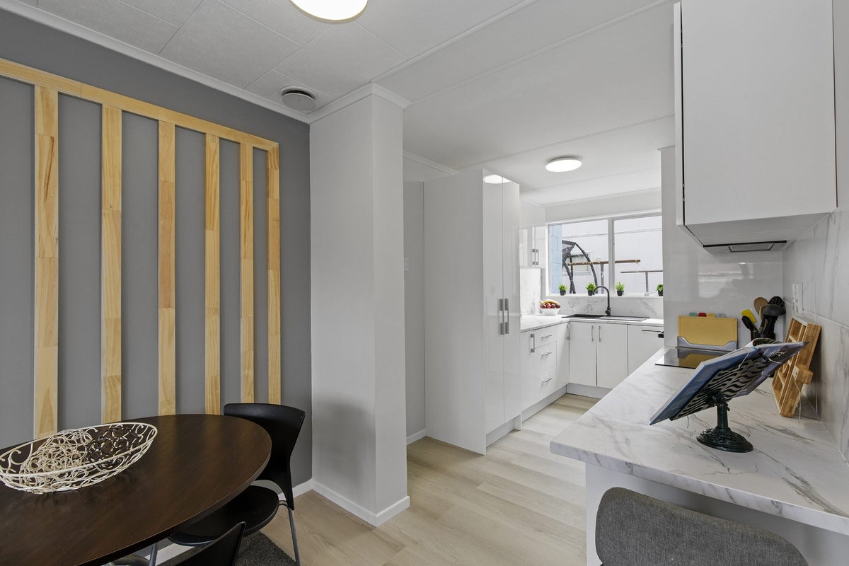7/100 Martin Street, Wallaceville, Upper Hutt - Carousel 2