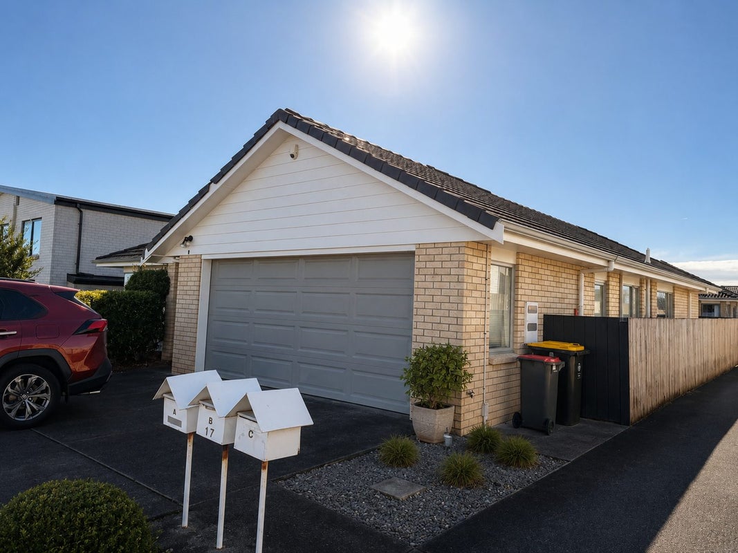 17A Drake Street, Howick, Auckland - Carousel 13