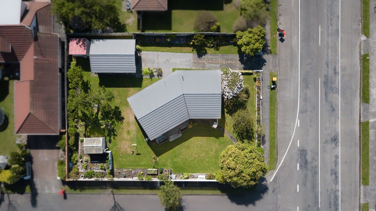 18 Park Avenue, Waikanae - Carousel 22