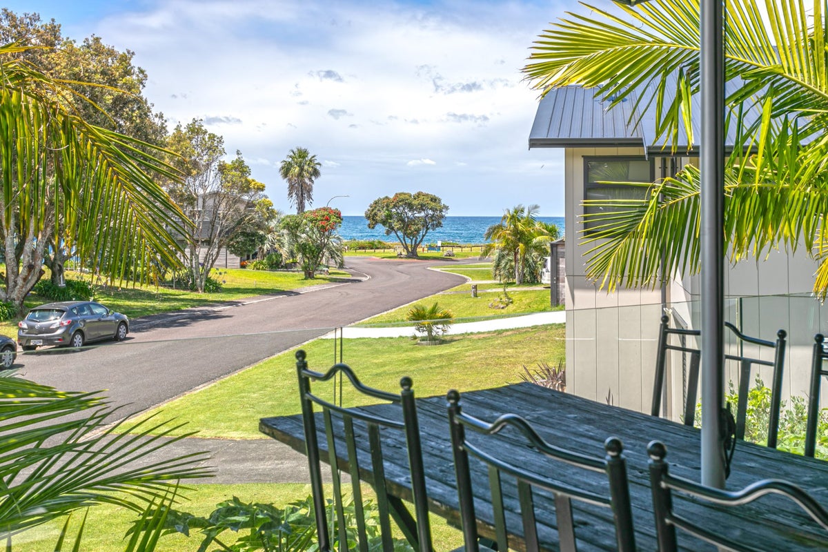 41 Kon Tiki Road, Whiritoa, Waihi - Carousel 1