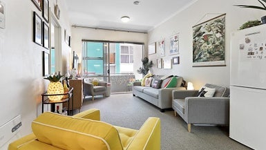 32/3 Edward Street, Te Aro, Wellington - Carousel 1